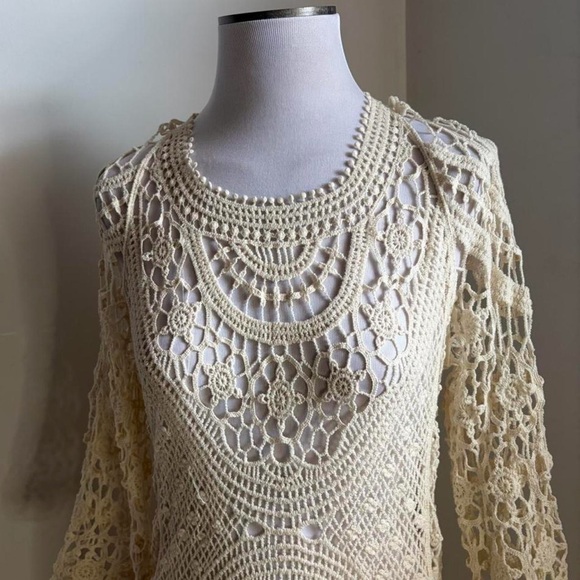 NWT Cupshe Boho Cream Crochet Cover-up - Picture 3 of 9